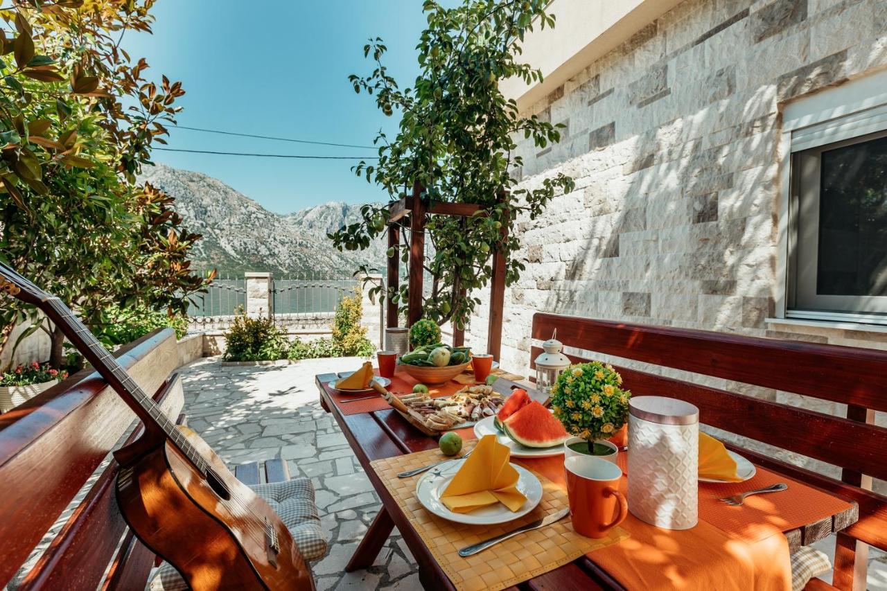 Apartments Cosovic Kotor Extérieur photo